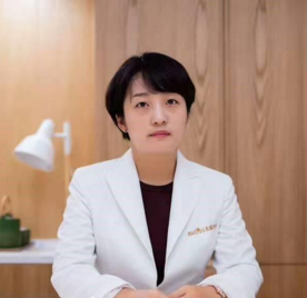 黄茶熙