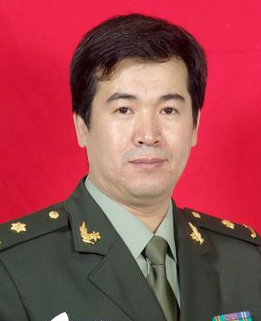田孝臣